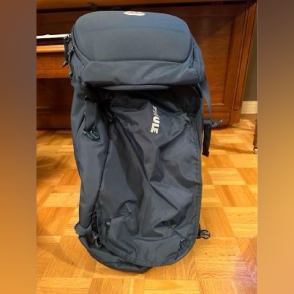 Thule Women’s 70 L backpack